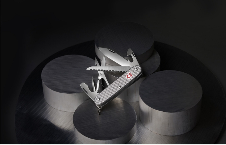 Obrazek Scyzoryk Victorinox Farmer X, 93mm, aluminium, srebrny