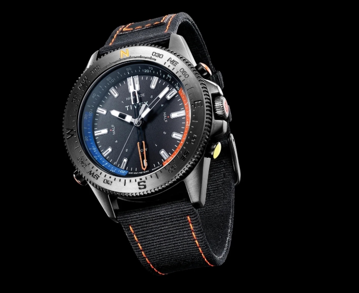 Obrazek TIMEX Expedition North Tide-Temp-Compass 43 Indiglo
