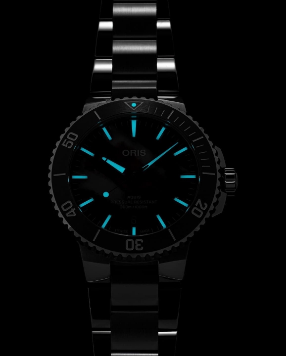 Obrazek Oris Aquis Date Upcycle