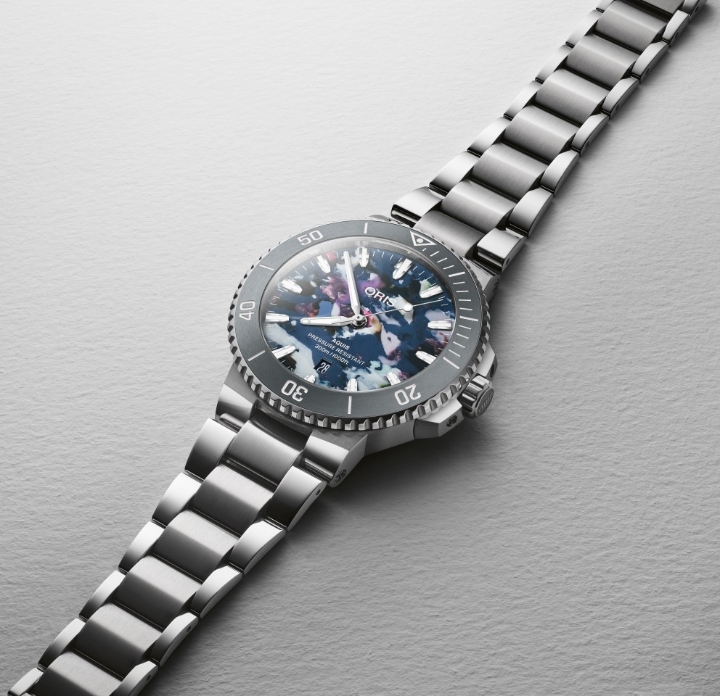 Obrazek Oris Aquis Date Upcycle