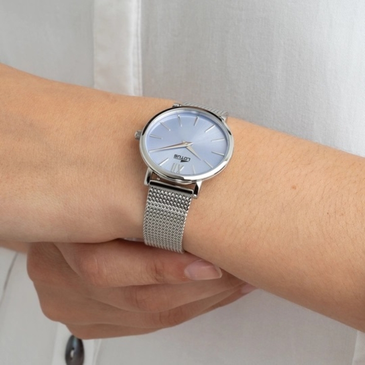 Obrazek Lotus Smart Casual