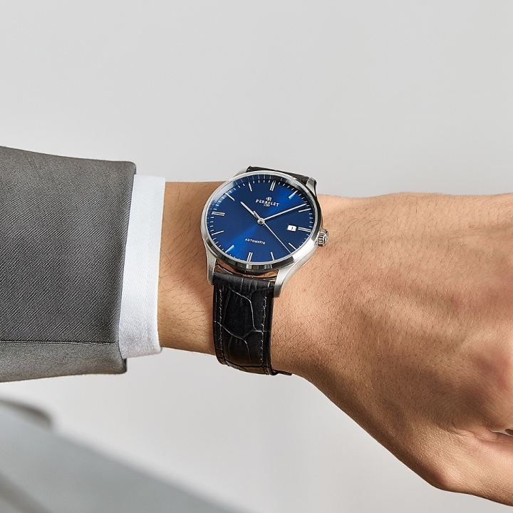 Obrazek Perrelet Weekend 3 Hands