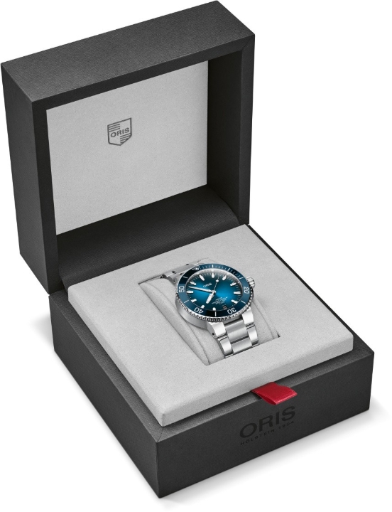 Obrazek Oris Aquis Date Calibre 400