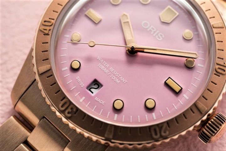 Obrazek Oris Divers Sixty-Five ‘Cotton Candy’