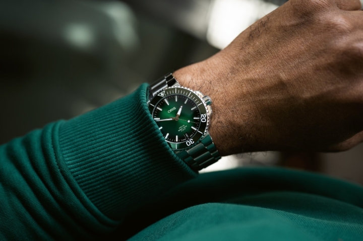 Obrazek Oris Aquis Date