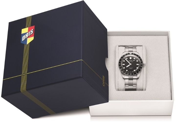 Obrazek Oris Divers Sixty-Five 12H Calibre 400