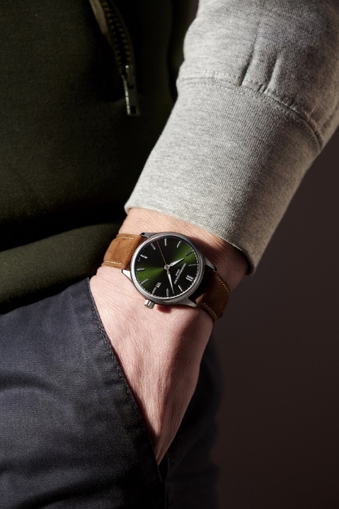 Obrazek Frederique Constant Classics Quartz