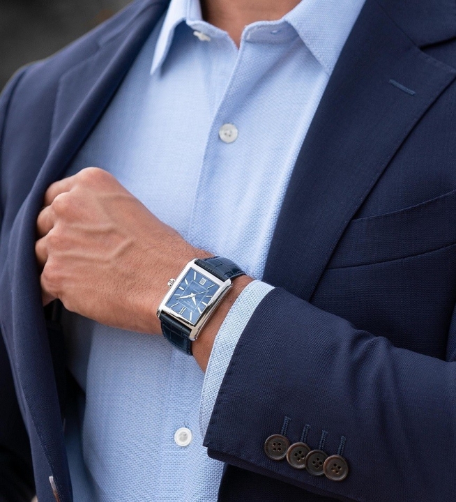 Obrazek Frederique Constant Classics Carrée Automatic