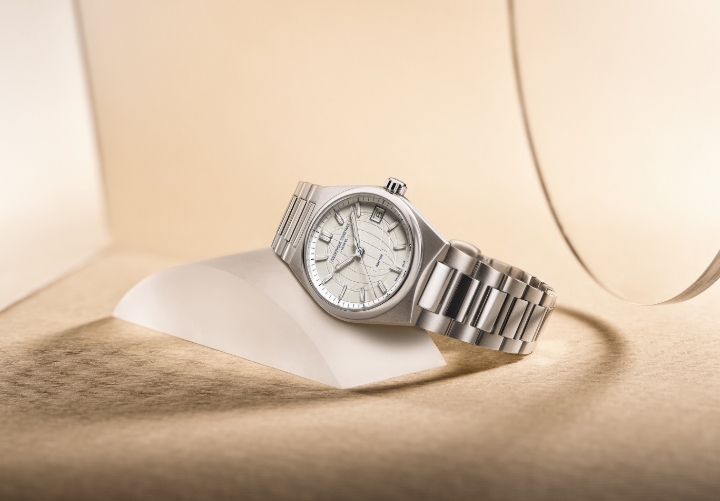 Obrazek Frederique Constant Highlife Ladies Quartz