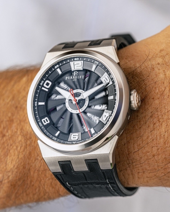 Obrazek Perrelet Turbine Erotic Limited Edition