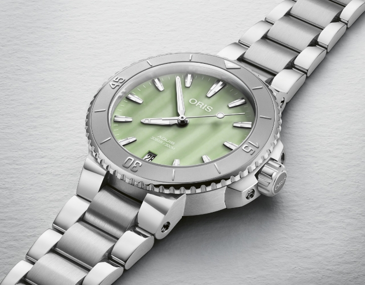 Obrazek Oris Aquis Date