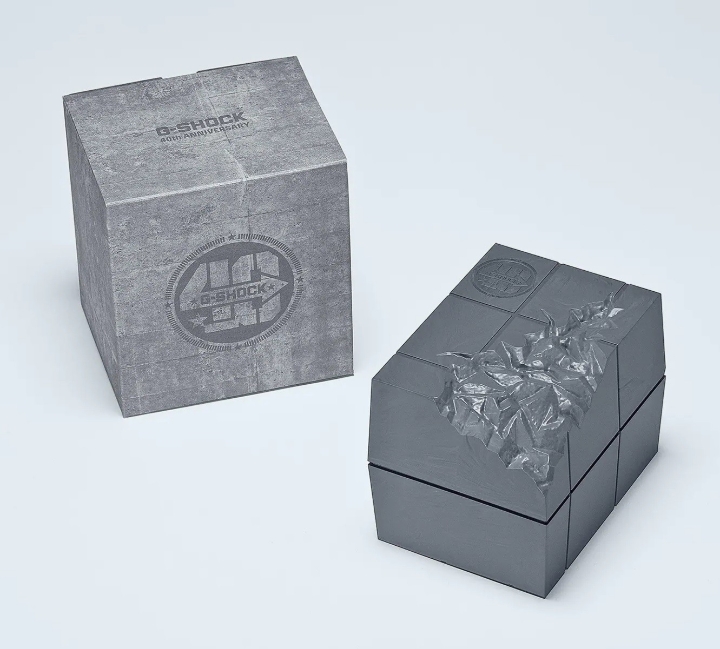 Obrazek Casio G-Shock MT-G Carbon Core Guard 40th Anniversary Flare Red