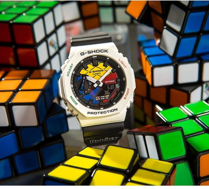 Obrazek Casio G-Shock Carbon Core Guard Rubik´s Cube Tie Up Limited Edition