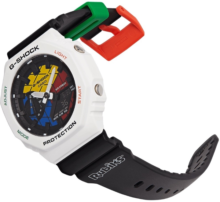 Obrazek Casio G-Shock Carbon Core Guard Rubik´s Cube Tie Up Limited Edition