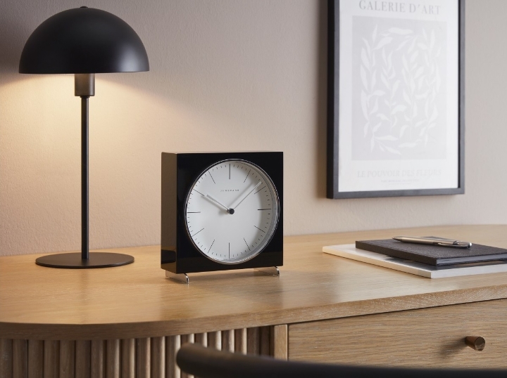 Obrazek Zegar stołowy Junghans max bill Funk