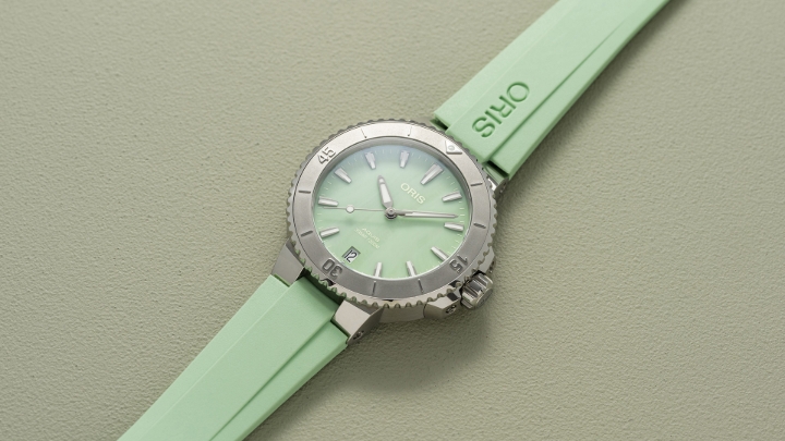 Obrazek Oris Aquis Date