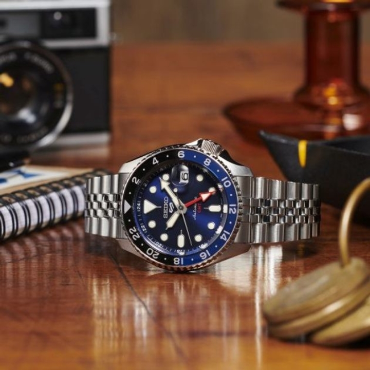 Obrazek Seiko 5 Sports 'Blueberry' GMT