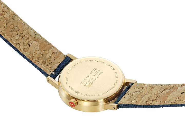 Obrazek MONDAINE Classic