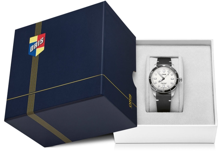 Obrazek Oris Divers Social Club Prague Edition