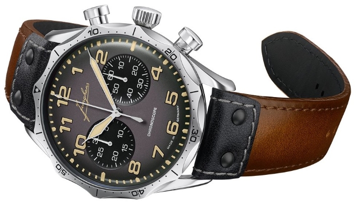 Obrazek Junghans Meister Pilot Chronoscope