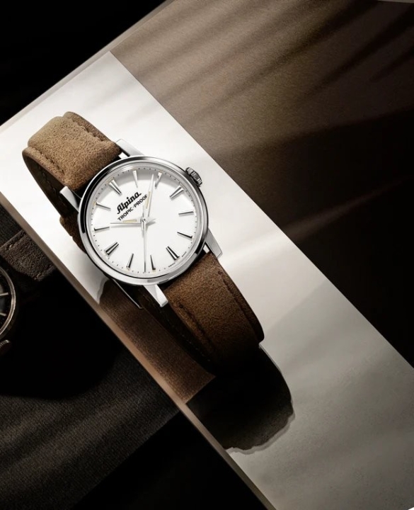 Obrazek Alpina Heritage Tropic-Proof Handwinding