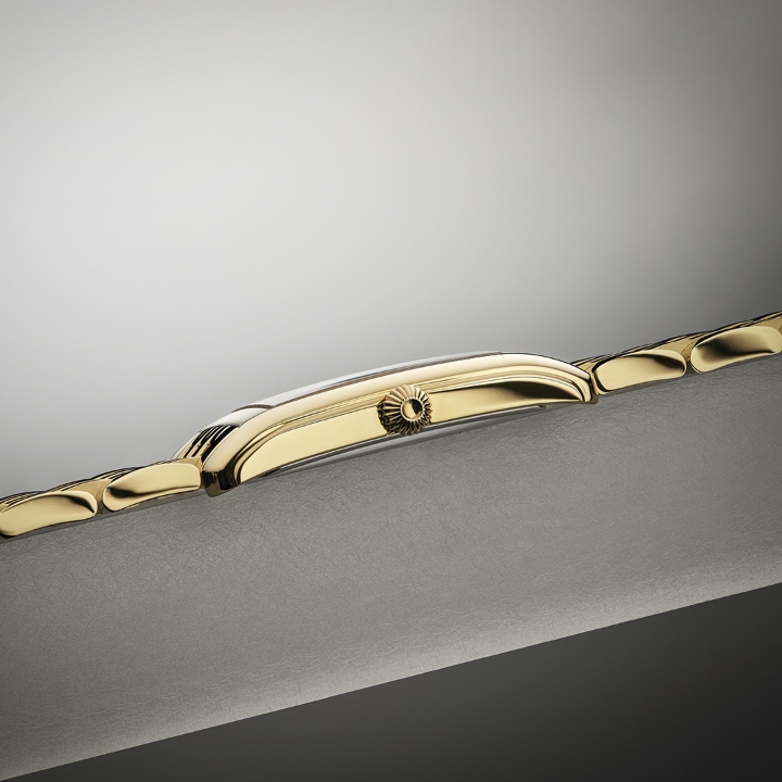 Obrazek Frederique Constant Classics Carrée Small Seconds