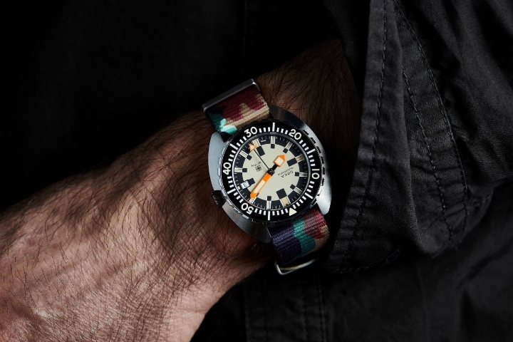 Obrazek DOXA Doxa Army