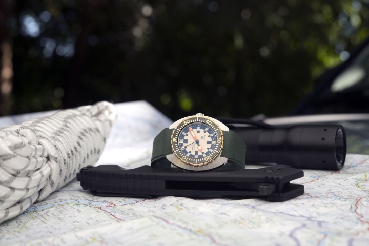 Obrazek DOXA Doxa Army