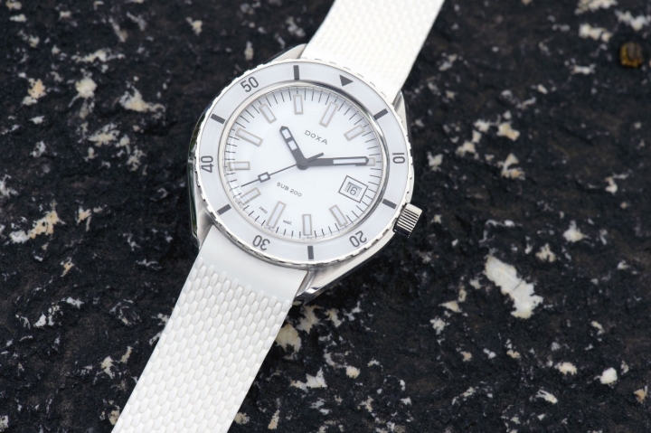 Obrazek DOXA Doxa SUB 200 Whitepearl