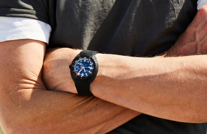 Obrazek DOXA Doxa SUB 300 Carbon Caribbean