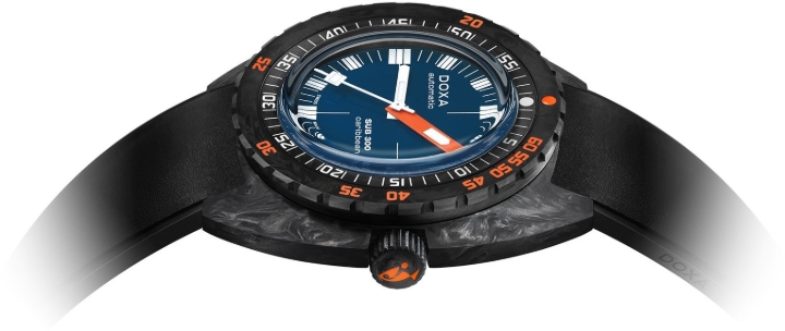 Obrazek DOXA Doxa SUB 300 Carbon Caribbean