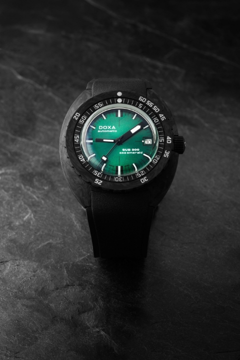 Obrazek DOXA Doxa SUB 300 Carbon Sea Emerald