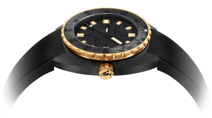 Obrazek DOXA Doxa SUB 300β Bezel+crown Au 750/1000