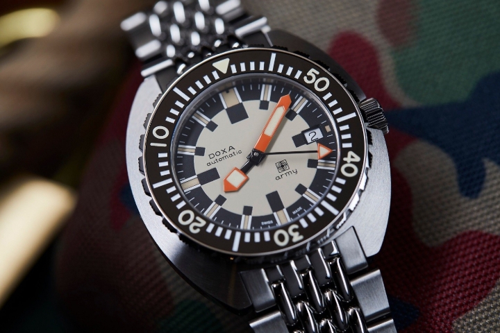 Obrazek DOXA Doxa Army