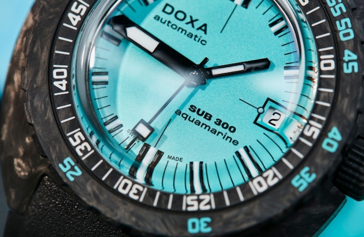 Obrazek DOXA Doxa SUB 300 Carbon Aquamarine