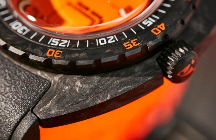 Obrazek DOXA Doxa SUB 300 Carbon Professional