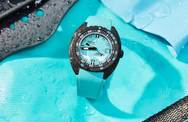 Obrazek DOXA Doxa SUB 300 Carbon Aquamarine