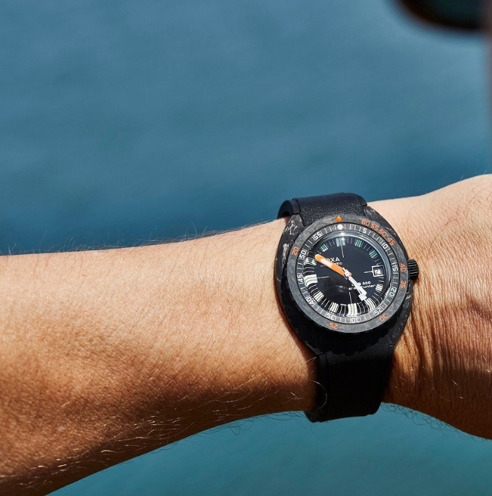 Obrazek DOXA Doxa SUB 300 Carbon Sharkhunter