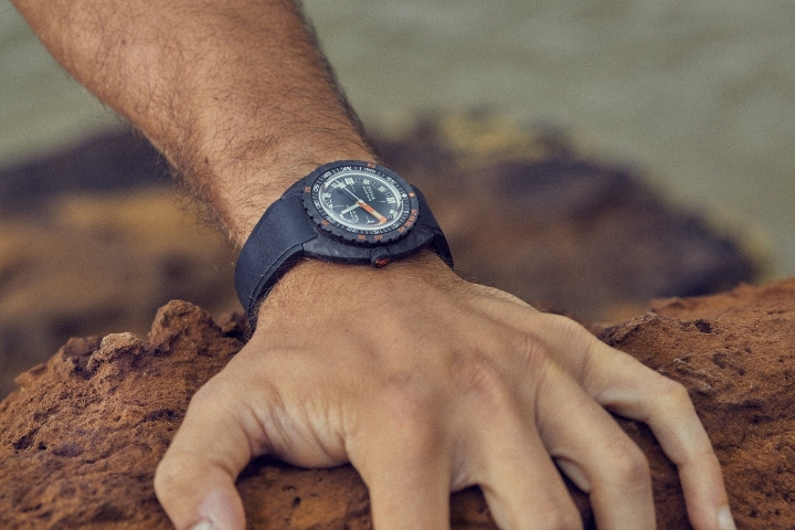 Obrazek DOXA Doxa SUB 300 Carbon Sharkhunter