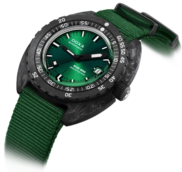 Obrazek DOXA Doxa SUB 300 Carbon Sea Emerald