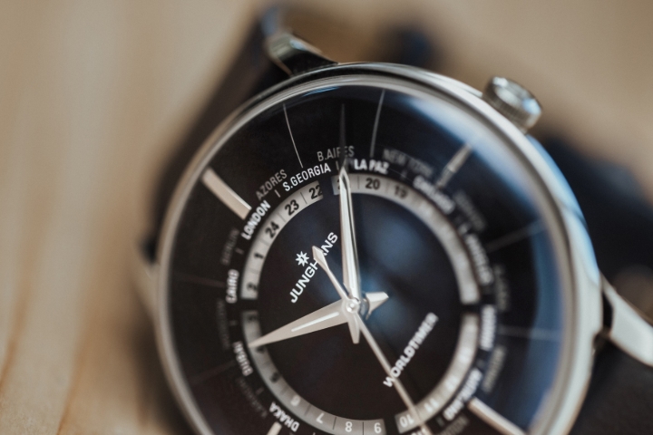 Obrazek JUNGHANS Meister Worldtimer