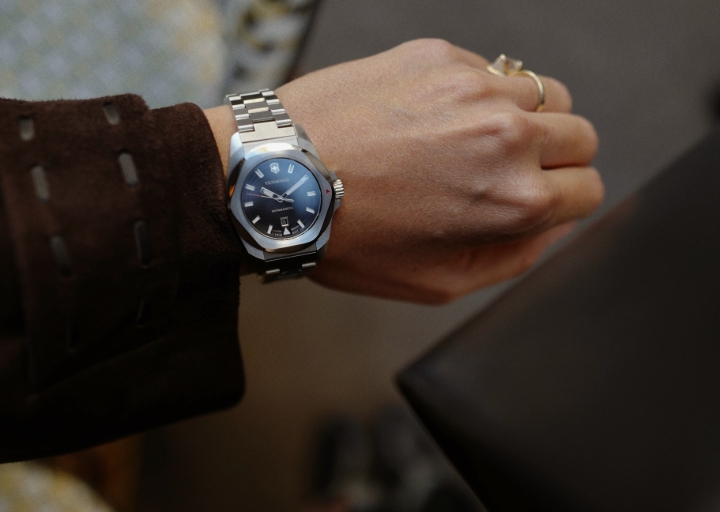 Obrazek Victorinox I.N.O.X. Small Quartz