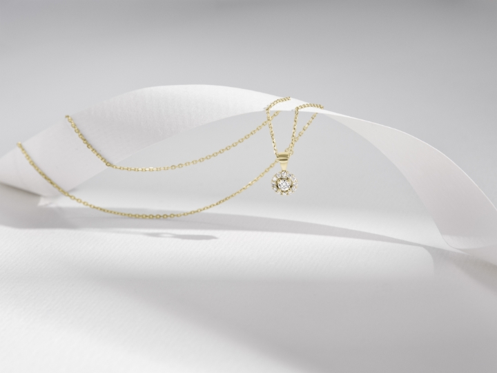 Obrazek Wisiorek LOEE Palette Diamonds z żółtego złota z diamentami