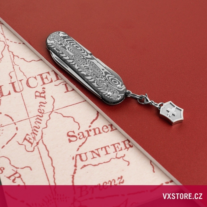 Obrazek Scyzoryk Victorinox Classic SD Brilliant Damast