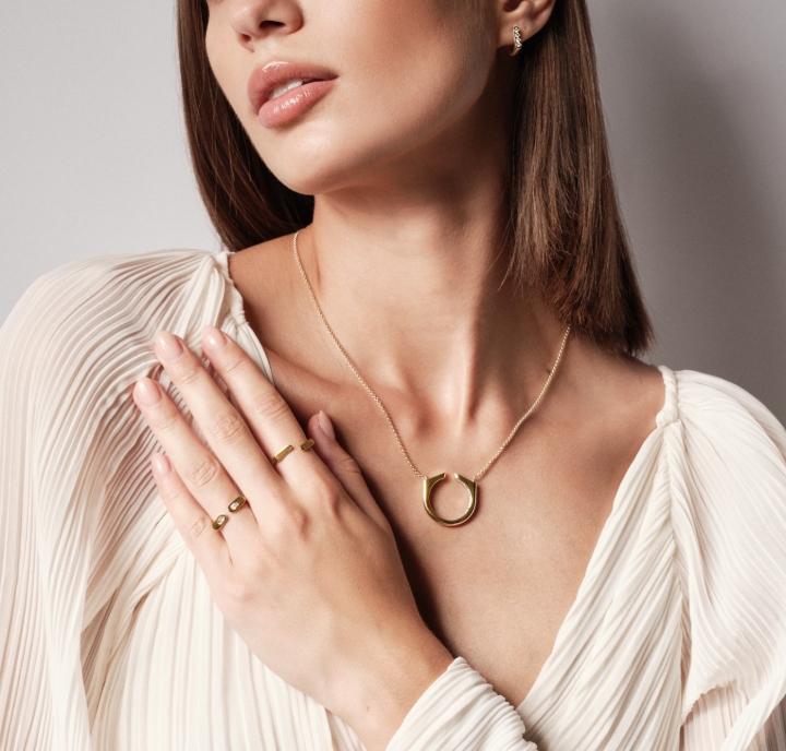 Obrazek Naszyjnik LOEE AVA z żółtego złota z diamentami