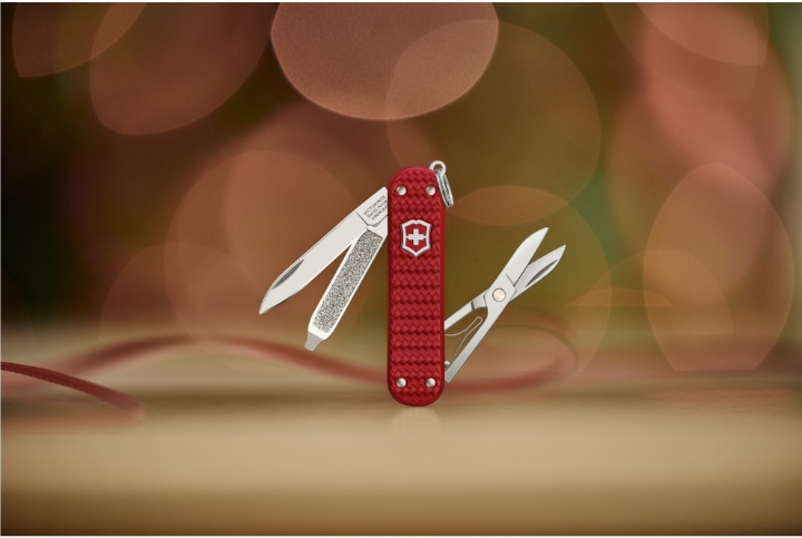 Obrazek Scyzoryk Victorinox Classic Precious Alox