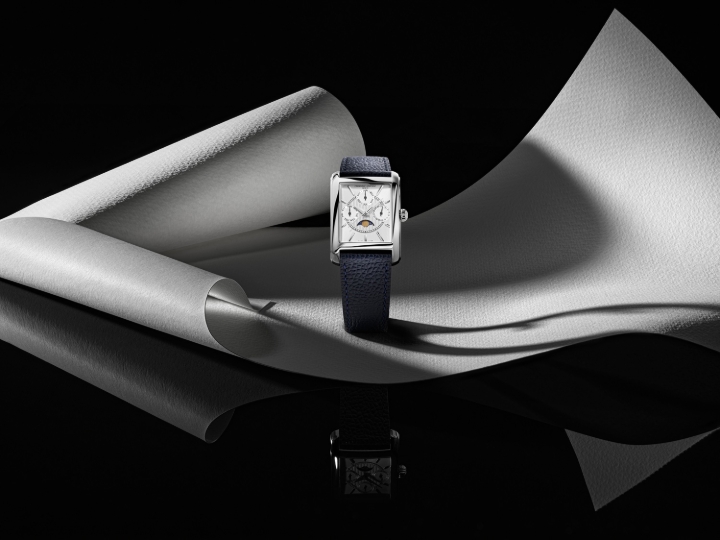 Obrazek Frederique Constant Classics Carrée Calendar Moonphase