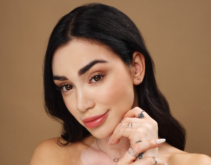 Obrazek Pierścionek LOEE Essence z białego złota