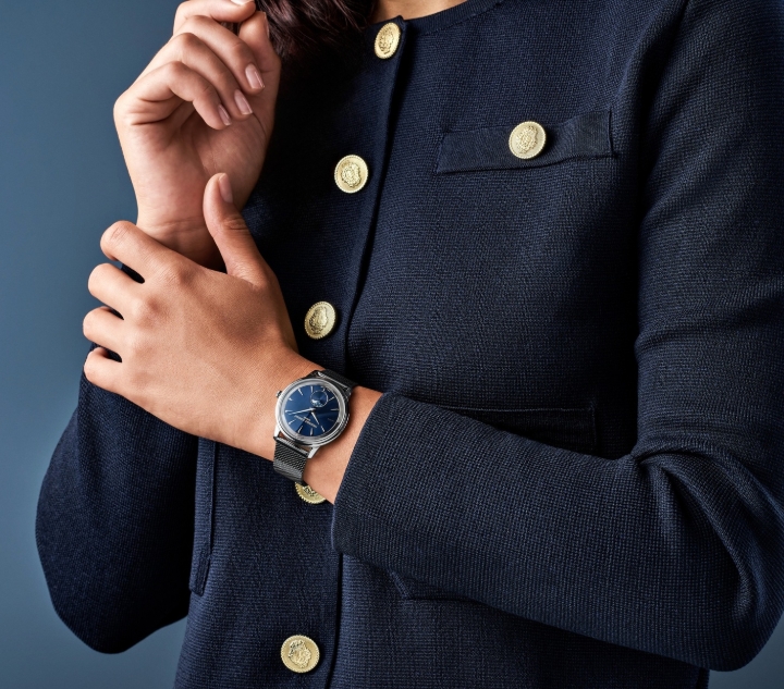 Obrazek Frederique Constant Classics Moneta Moonphase