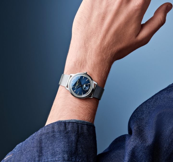 Obrazek Frederique Constant Classics Moneta Moonphase